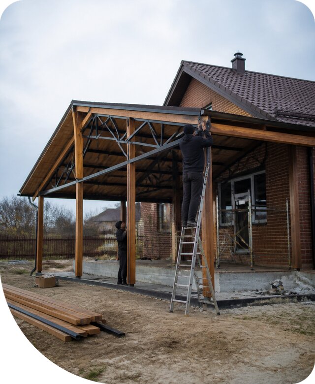 Пристройка навеса к дому и участку в Краснокамске под ключ